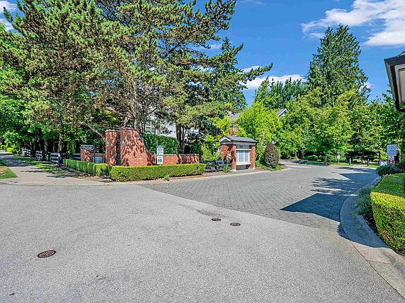 4th image of 15075 60th Ave #79