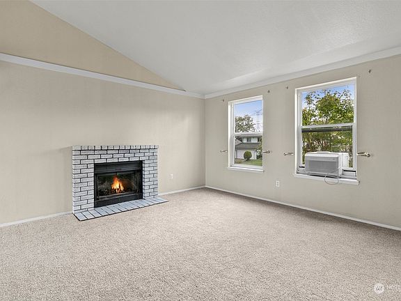 3rd image of 6715 21st Street NE