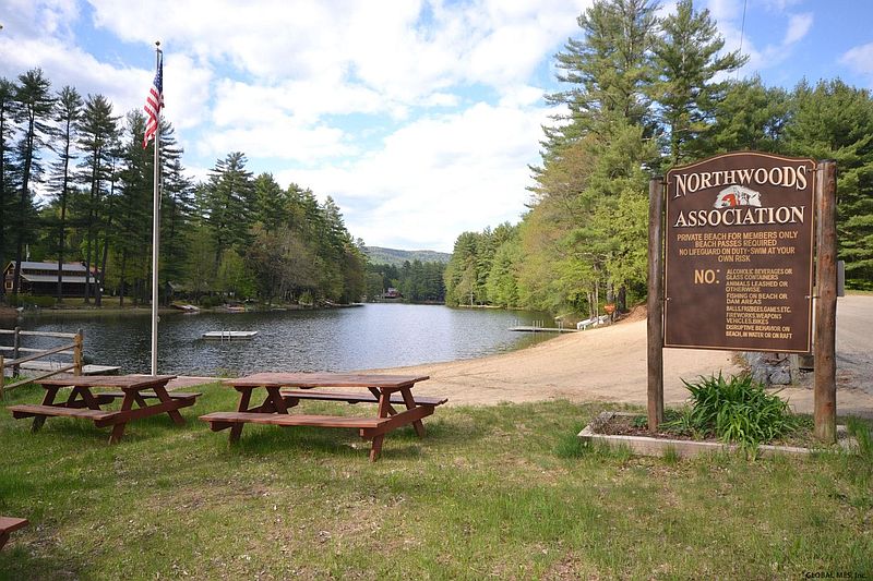 5th image of #91 PINEWOODS Road