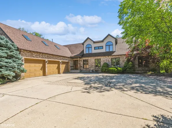 985 Jessica Dr, Wauconda, IL 60084