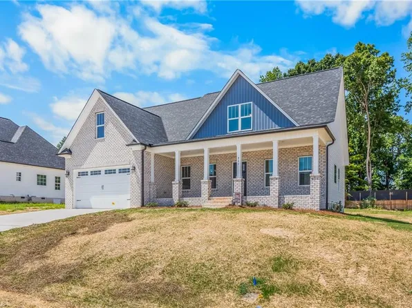 211 Cool Run, Lexington, NC 27295