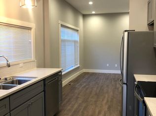 411 N L St APT 3, Tacoma, WA 98403