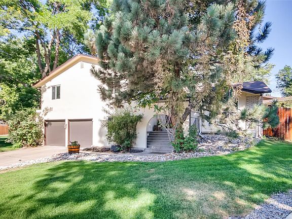 2nd image of 2561 S Brentwood Ct