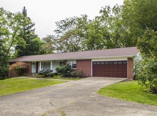 13480 Della Dr, Athens, OH 45701