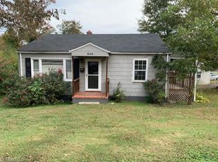 900 Hern Ave, Greensboro, NC 27405