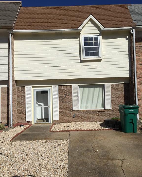 1st image of 118 Valencia Dr