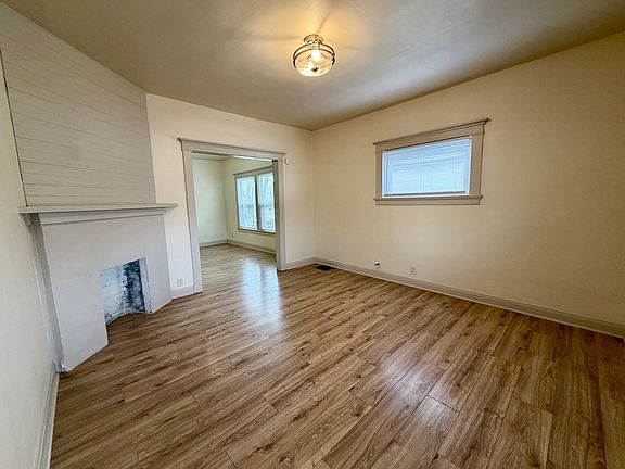 5th image of 279 N Randolph St #277