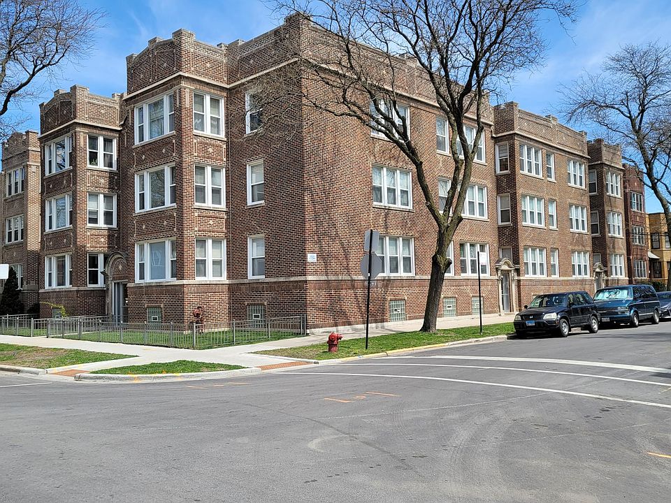 1st image of 2554 W Gunnison St #3
