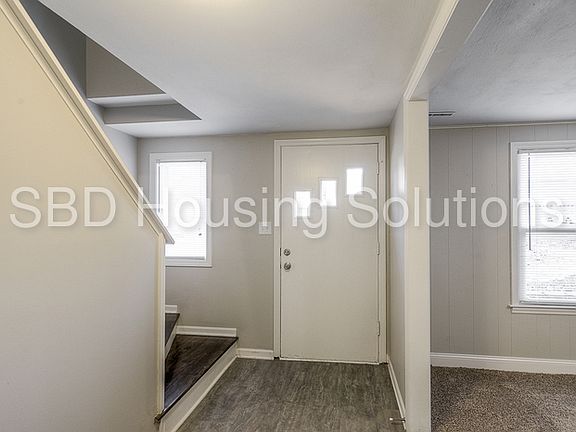 5th image of 7328 Hardy Ave