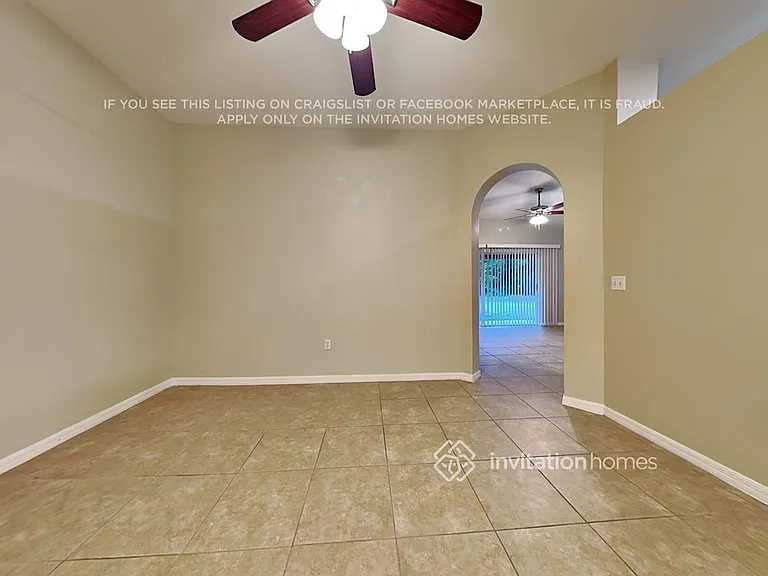 2389 Hamlet Cir — Photo 4