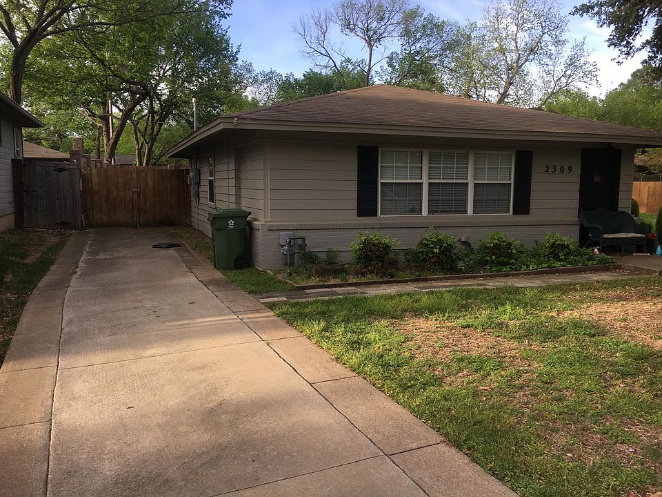 2nd image of 2309 Lakeridge Dr