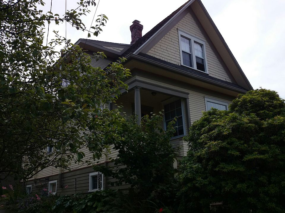 2nd image of 5642 6th Ave NW