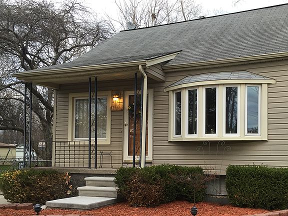 2nd image of 14759 Oldham St
