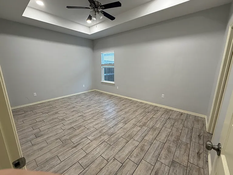 1503 W Heritage Dr #3 — Photo 6