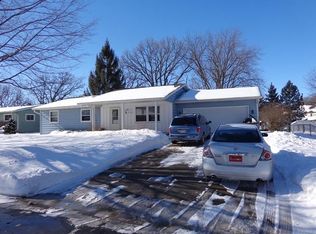 688 N Walton Dr, Whitewater, WI 53190