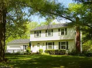 81 Clairhaven Dr, Hudson, OH 44236