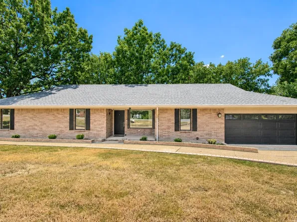 13721 Saint Charles Blvd, Little Rock, AR 72211
