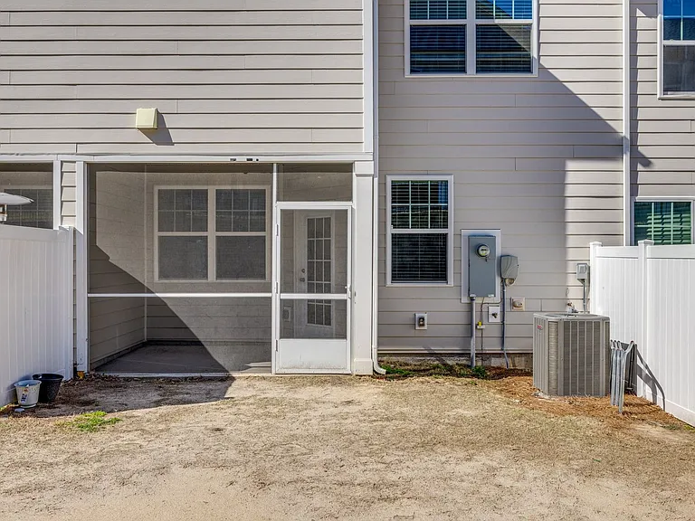 807 Gable Oak Ln — Photo 31