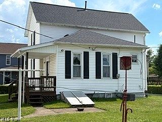5th image of 212 Race Ave