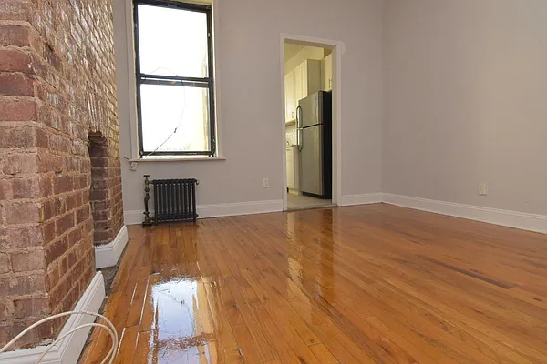 Rented by Compass | media 8