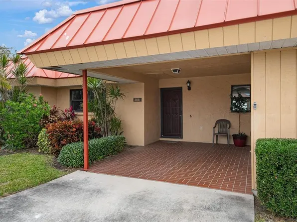 3861 Catalina Dr, Bradenton, FL 34210