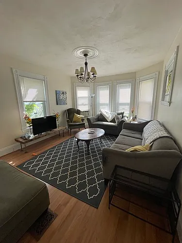 40 Forest St #1 Photo 1
