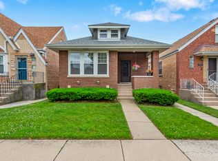 5820 N Mobile Ave, Chicago, IL 60646