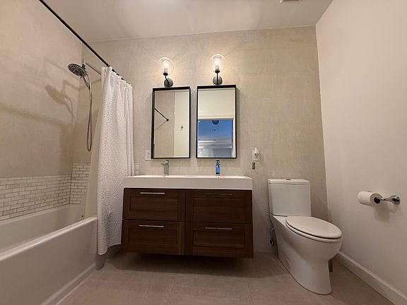 2nd bathroom