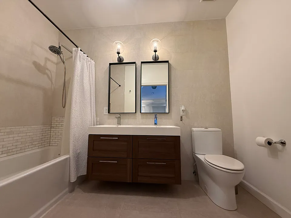 2nd bathroom