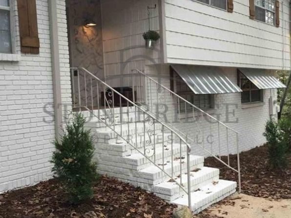 1805 Mohawk Dr