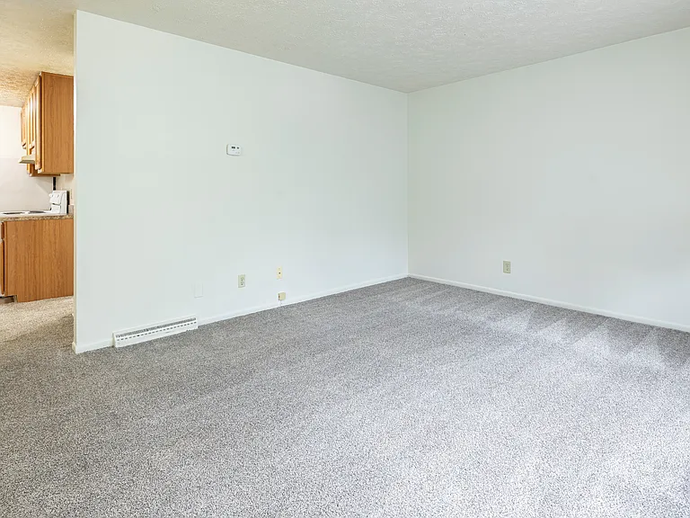 2922 Treeside St NW — Photo 6