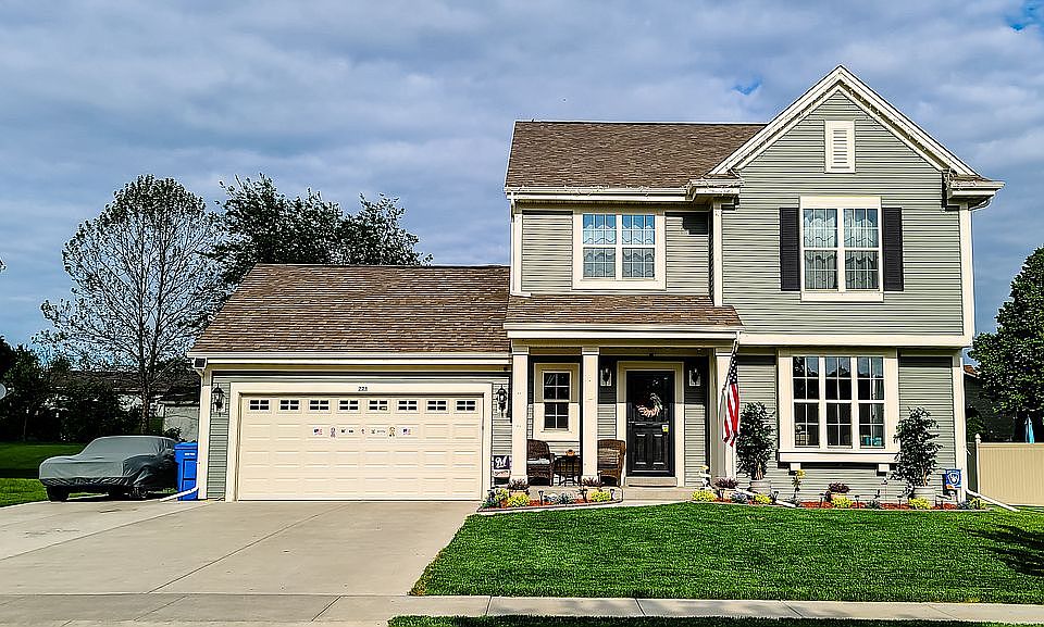 1st image of 721 Chadwick Dr
