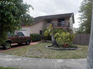 450 SW 89th Ct, Miami, FL 33174