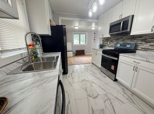 3346 Sheridan Ave N, Minneapolis, MN 55412