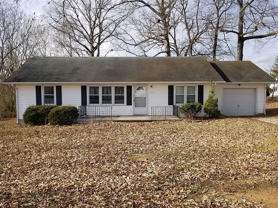 1st image of 409 Woodbury Hwy