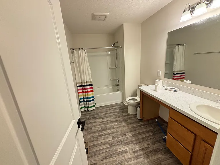 12325 Greenwood Dr — Photo 16