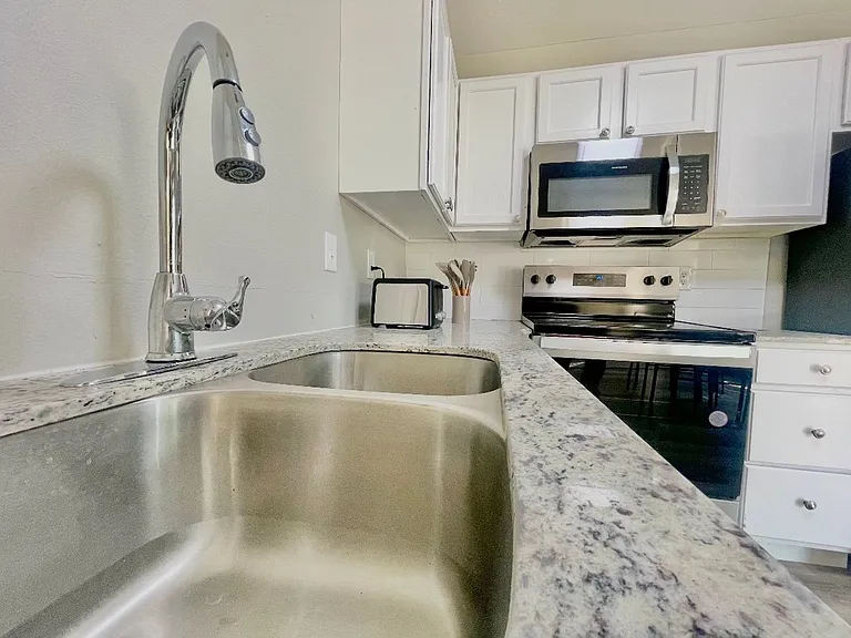 4912 Alpine Ridge Dr — Photo 8