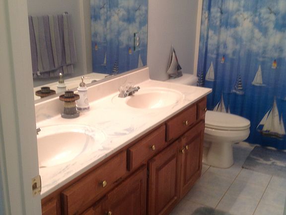 Upstairs bathroom