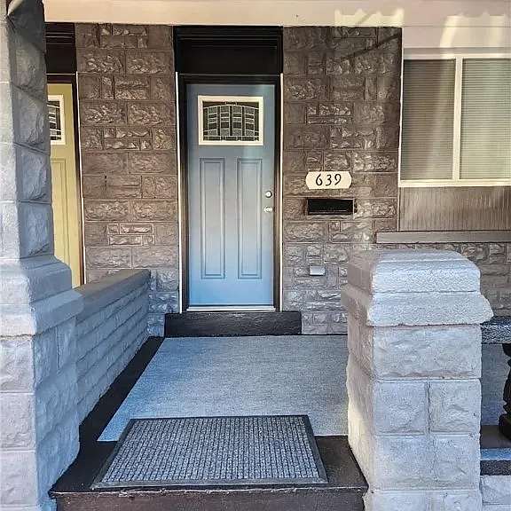 639 Bell St — Photo 1
