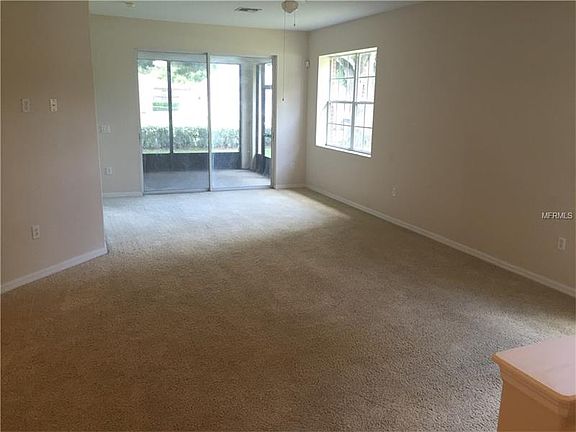 4th image of 3591 Home Town Ln