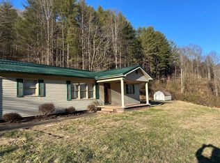 322 Haus Br, Banner, KY 41603