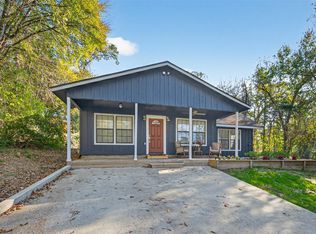 85 Hill Top Rd, Huntsville, TX 77320