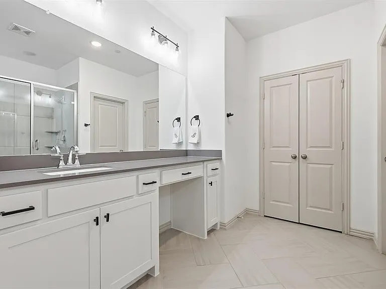 441 Matchbox St — Photo 15