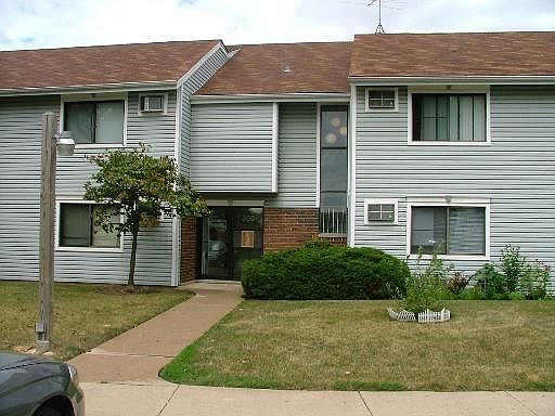 1st image of 300 Bayside Dr Unit 2