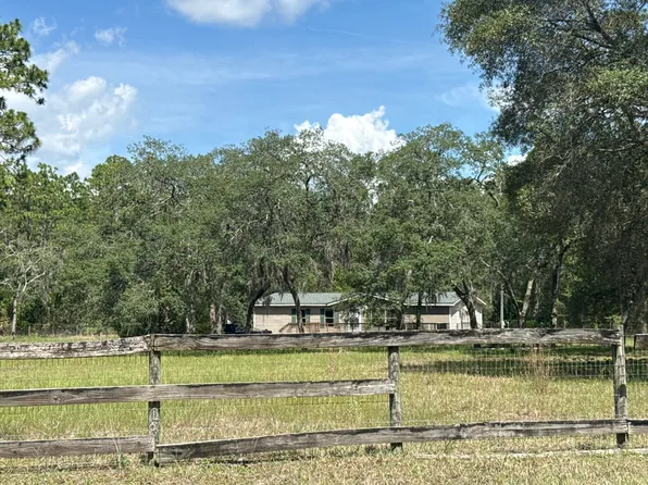 14150 SE 21st Pl, Morriston, FL 32668
