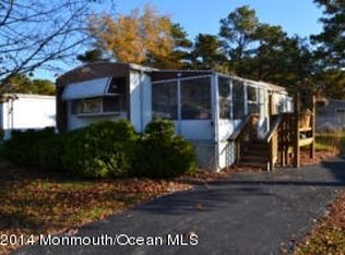 21 Kingfisher Way, Whiting, NJ 08759