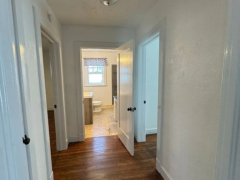3205 S Tyler St — Photo 10