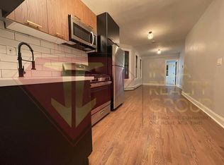 482 Mercer St #2L, Jersey City, NJ 07306