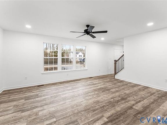 5th image of 512 Freedom Dr