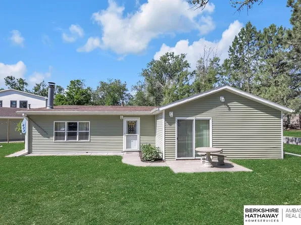 633 Cottonwood Cir, Ashland, NE 68003